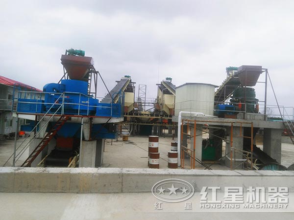 礦用沖擊式破碎機(jī)生產(chǎn)現(xiàn)場(chǎng)