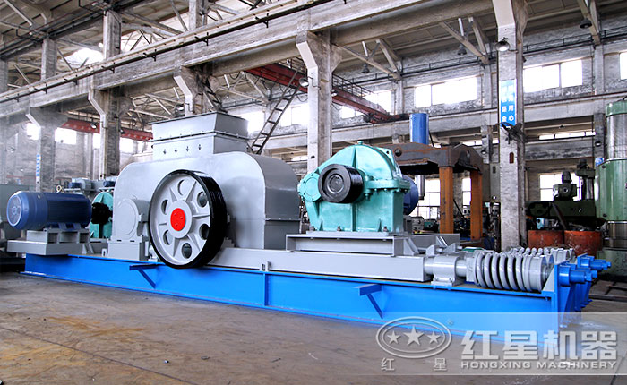 對(duì)輥制砂機(jī)車間圖